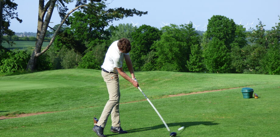 Matt Myers with an aggressive play on 16